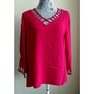 41Hawthorn Lattice Detail Cutout Blouse V-neck Rayon - Size M - NWT